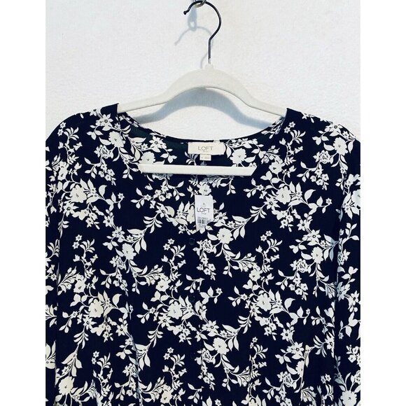 LOFT Top Womens Medium Black Floral Bodysuit Button Front V Neck Romantic Work - Picture 3 of 8